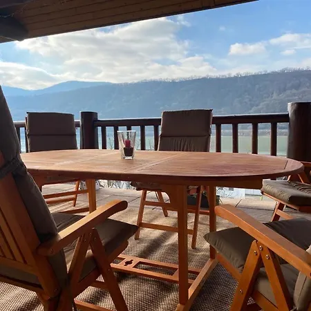 Traumhaftes Blockhaus Am Rhein 別荘 *