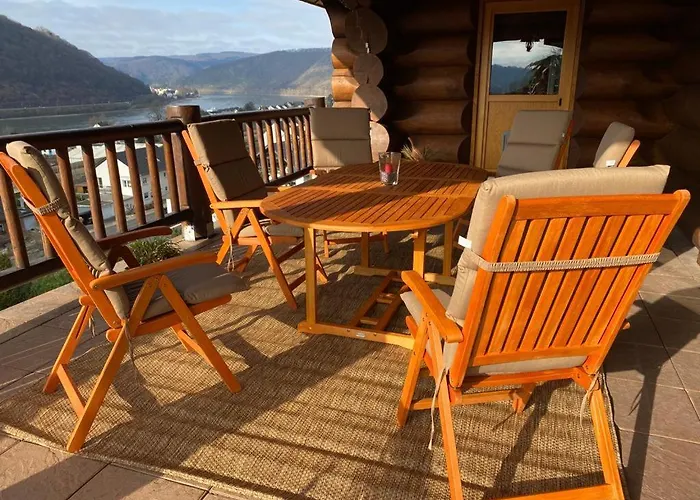 Traumhaftes Blockhaus Am Rhein Дом отдыха Камп-Борнхофен